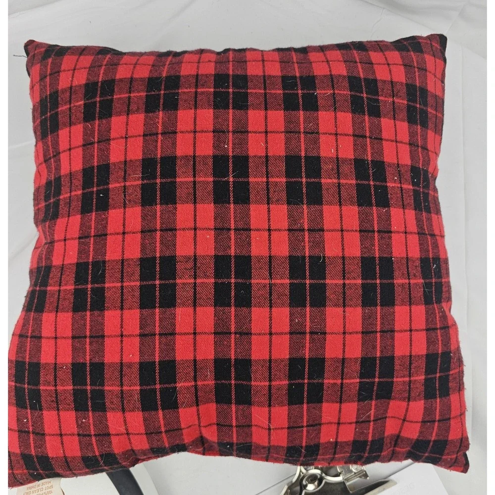 Stratford Home Buffalo‎ Plaid Pillow Love Peace Joy Christmas Holiday Decor